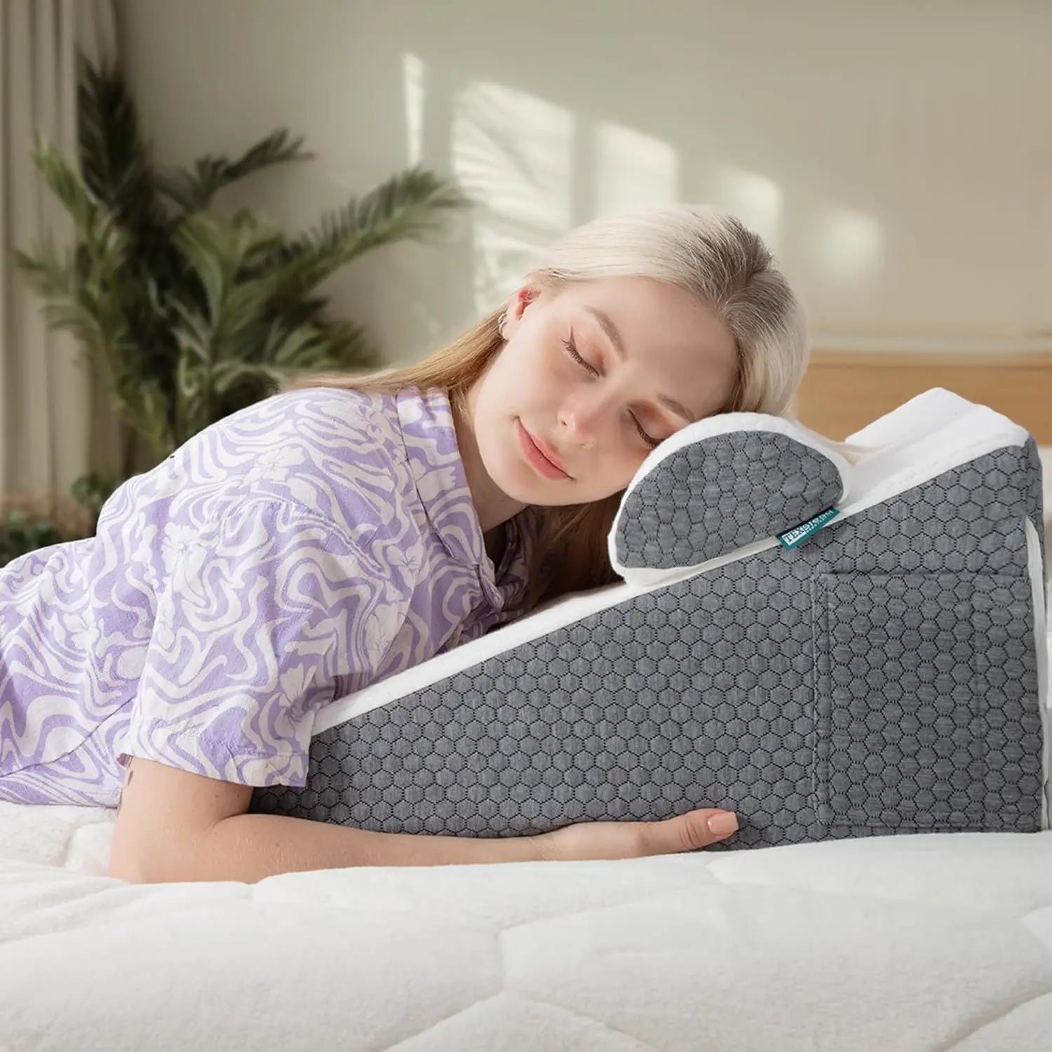 ErgoPlen™ Memory Foam Wedge Pillow